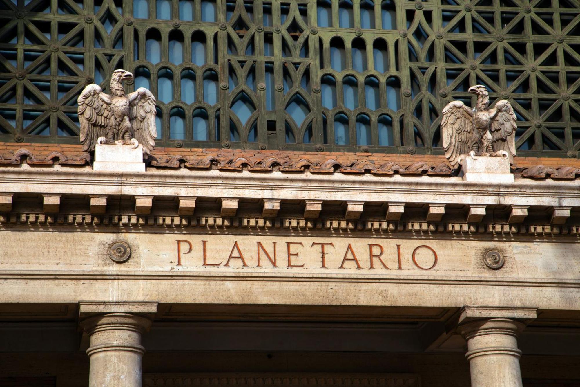 The Right Place 4U Piemonte Apartment, Rome